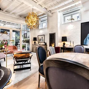 Maison Amodio Boutique Adults Only Brujas