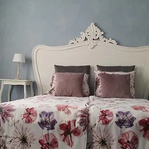 Close To Centre, 3 Rooms, 2 Bathr & Wc, Free Parking & Wifi, Spacious Living Area & Kitchen Ferienhaus